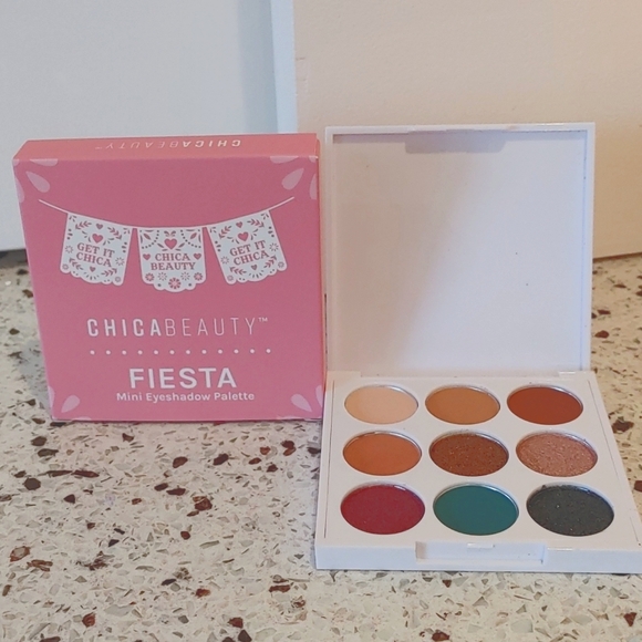CHICA BEAUTY Fiesta Mini 9-shade Eyeshadow Palette - Picture 2 of 6